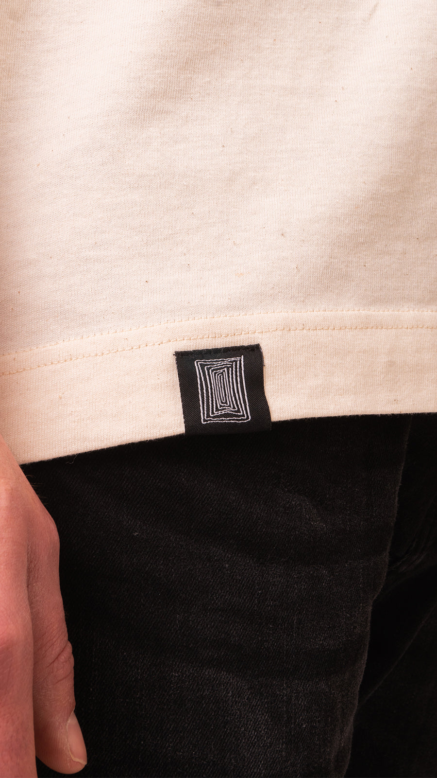 SUBSTANCE TEE NATURAL RAW